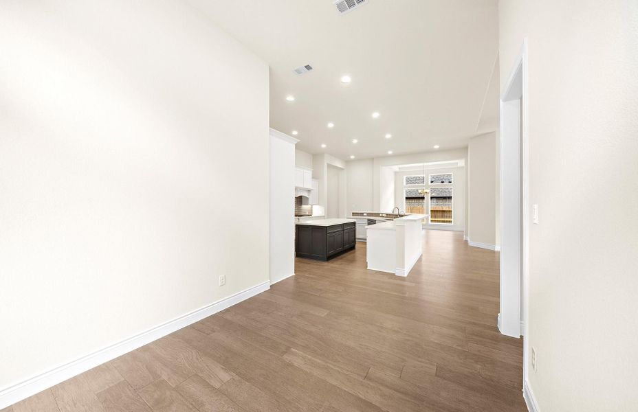 Spacious, unfurnished interior of a new home in , Magnolia (Image 30).