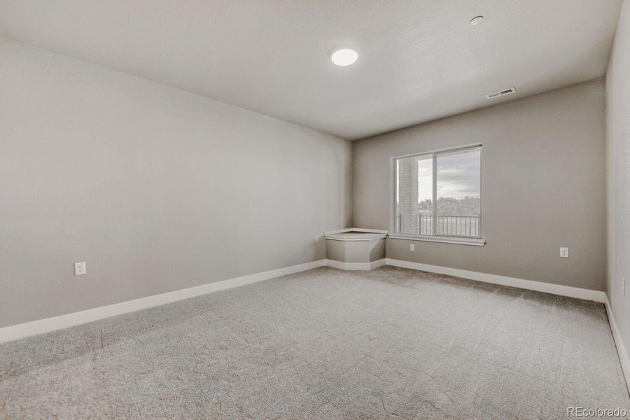 Spacious, unfurnished interior of a new home in Knolls, Westminster (Image 34). Spacious, unfurnished interior of a new home in Knolls, Westminster (Image 34).