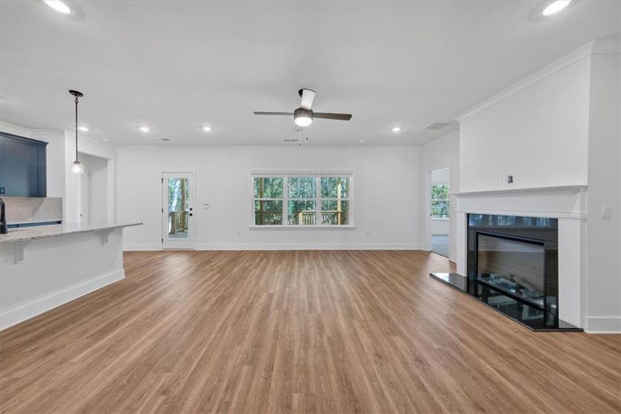 Spacious, unfurnished interior of a new home in Tuscany Hills, Douglasville (Image 46).