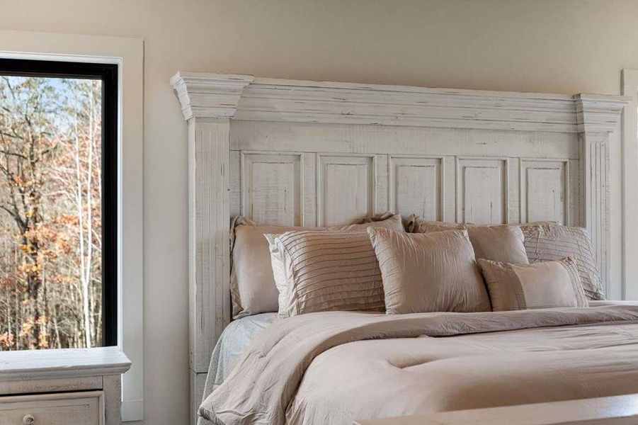 Image 74 of a home in .