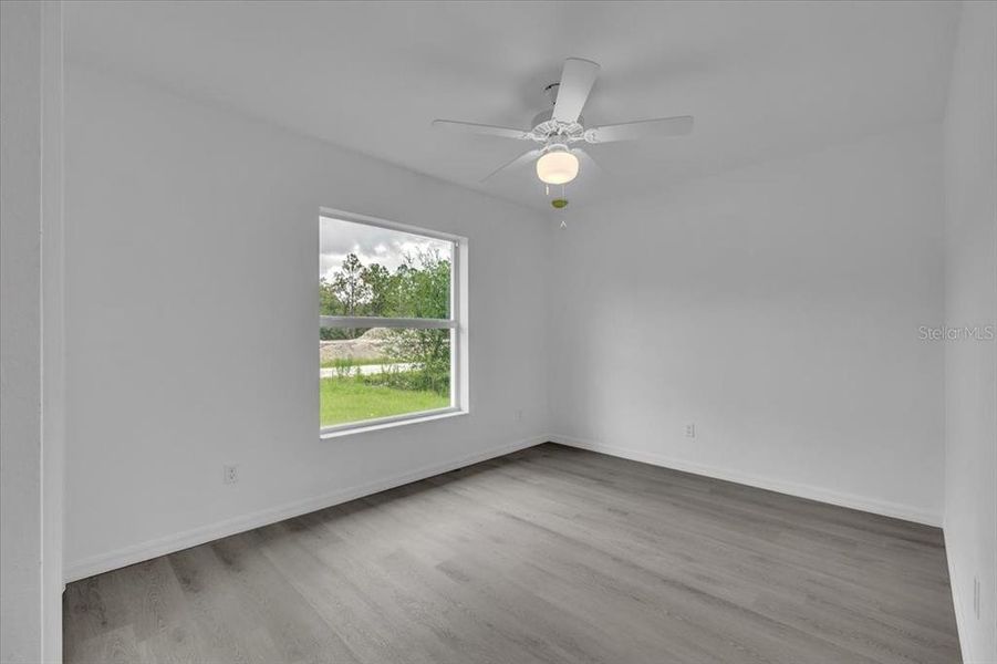 Spacious, unfurnished interior of a new home in , Punta Gorda (Image 11).