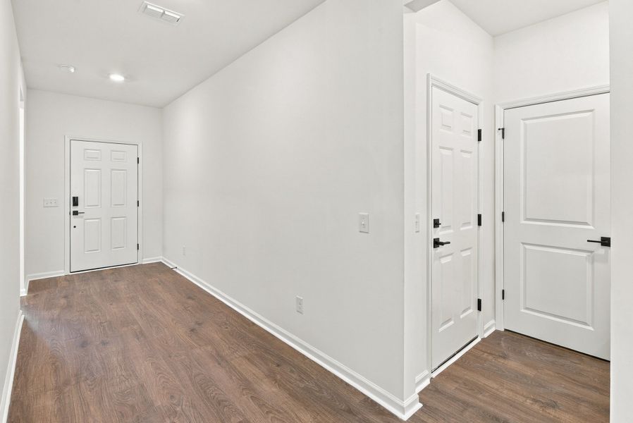 Spacious, unfurnished interior of a new home in The Groves of Berkeley, Moncks Corner (Image 20).
