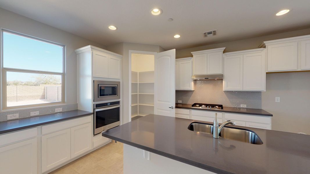 Representative furnished interior of a home built from the Lilac by DRB Homes in Saguaro Hills at Vistancia, Peoria (Image 7).