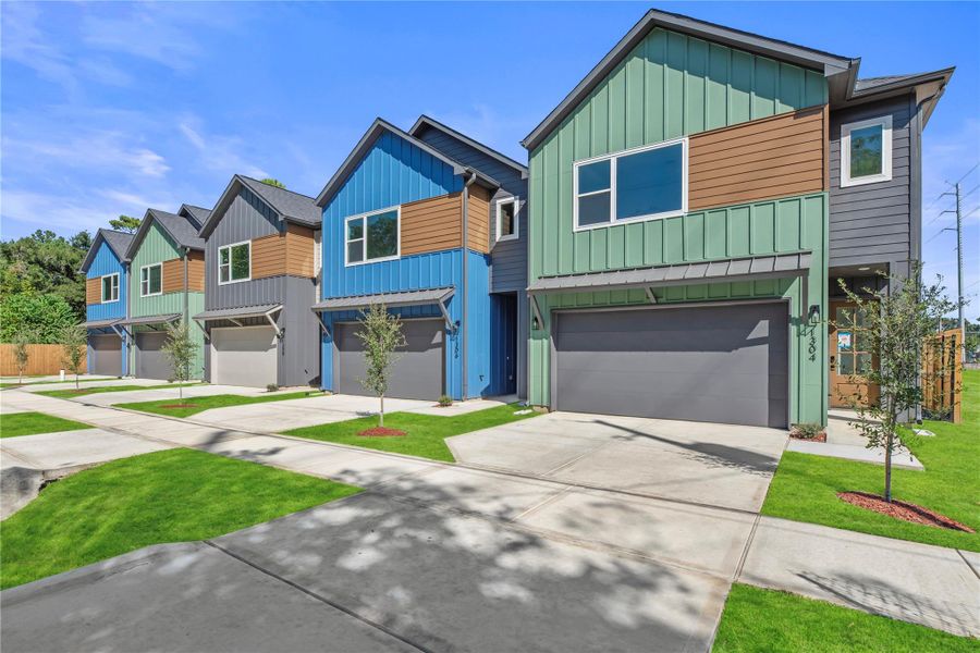 Front exterior of a new home in , Houston, TX, highlighting curb appeal (Image 26). Front exterior of a new home in , Houston, TX, highlighting curb appeal (Image 26).