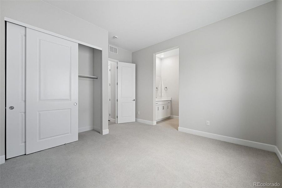 16655 W 93rd Place ~ Ready Now!