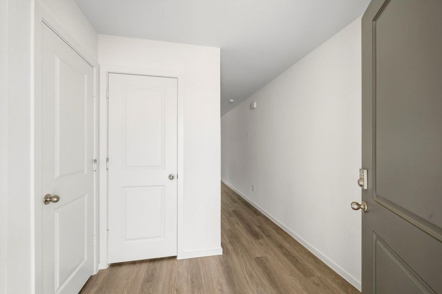 Spacious, unfurnished interior of a new home in , China (Image 22).