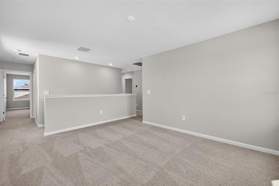 Spacious, unfurnished interior of a new home in Crosswind Ranch, Parrish (Image 16).