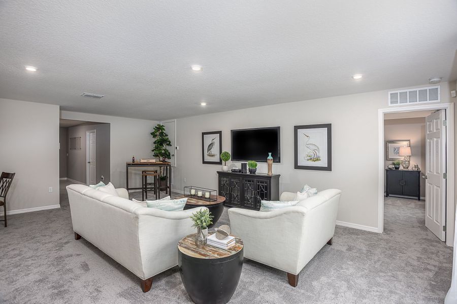 Furnished interior view inside a new home in Cape Coral, Cape Coral (Image 7).