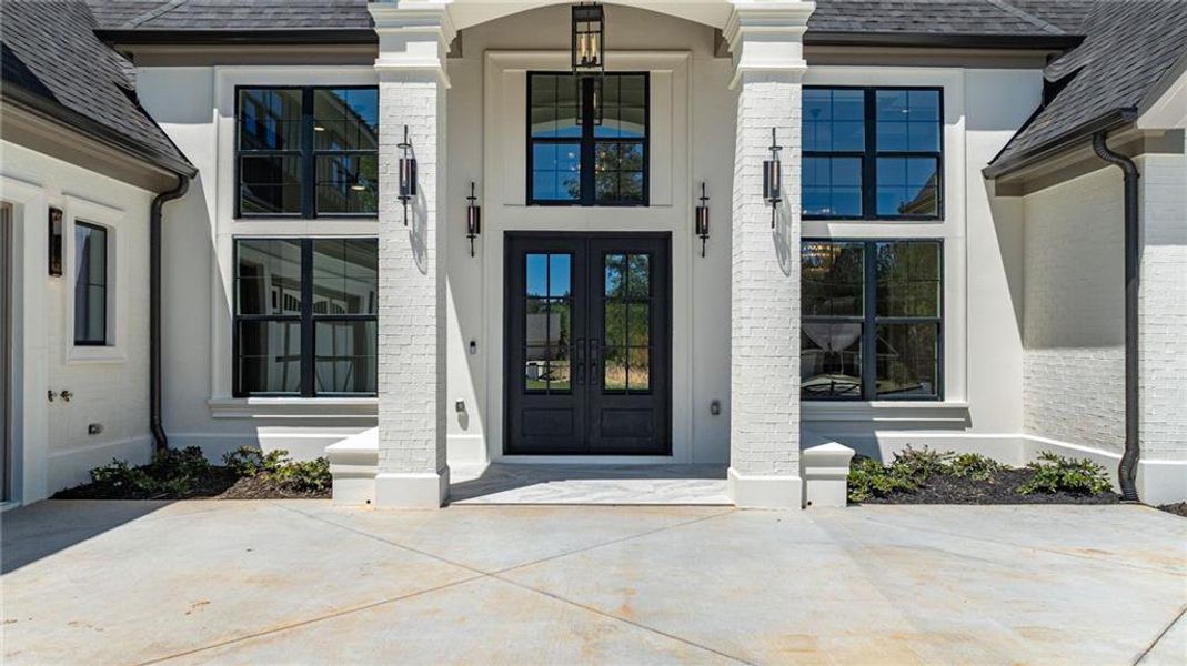 Exterior details and patio area of a home in , Monroe (Image 65).