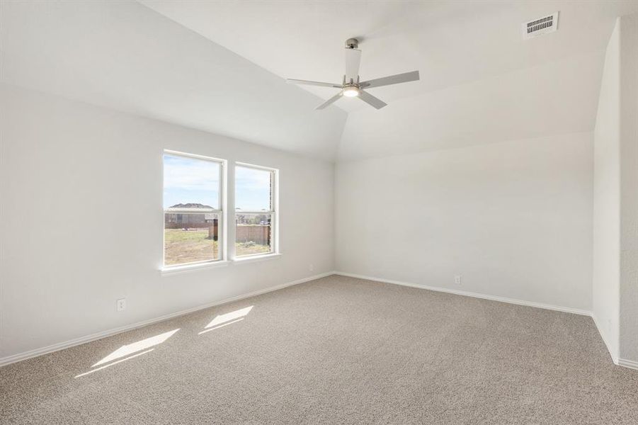 Spacious, unfurnished interior of a new home in Hampton Park, Glenn Heights (Image 27). Spacious, unfurnished interior of a new home in Hampton Park, Glenn Heights (Image 27).
