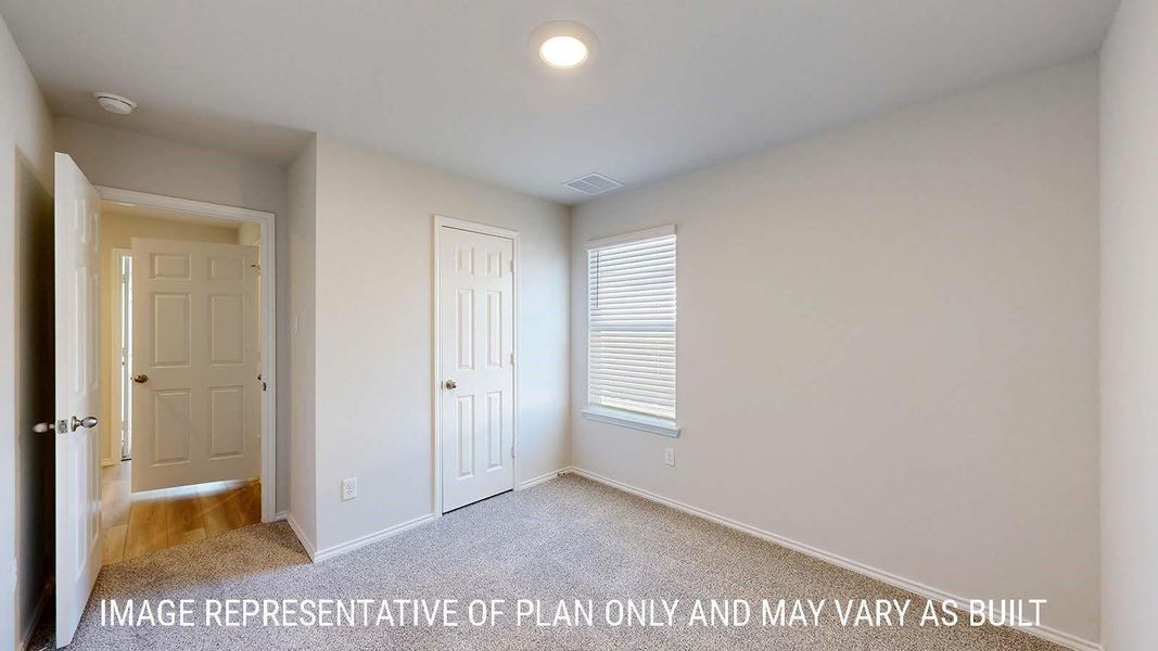 Spacious, unfurnished interior of a new home in Wilkins Valley, Brenham (Image 11).