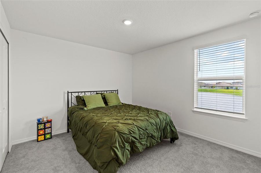 Furnished interior view inside a new home in Prosperity Lakes, Parrish (Image 42). Furnished interior view inside a new home in Prosperity Lakes, Parrish (Image 42).