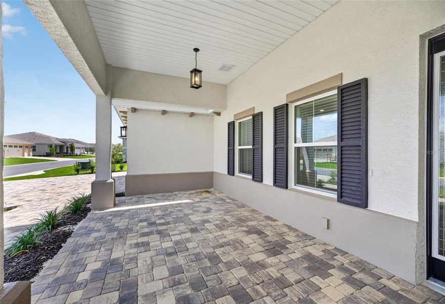 Exterior details and patio area of a home in , Ocala (Image 31).