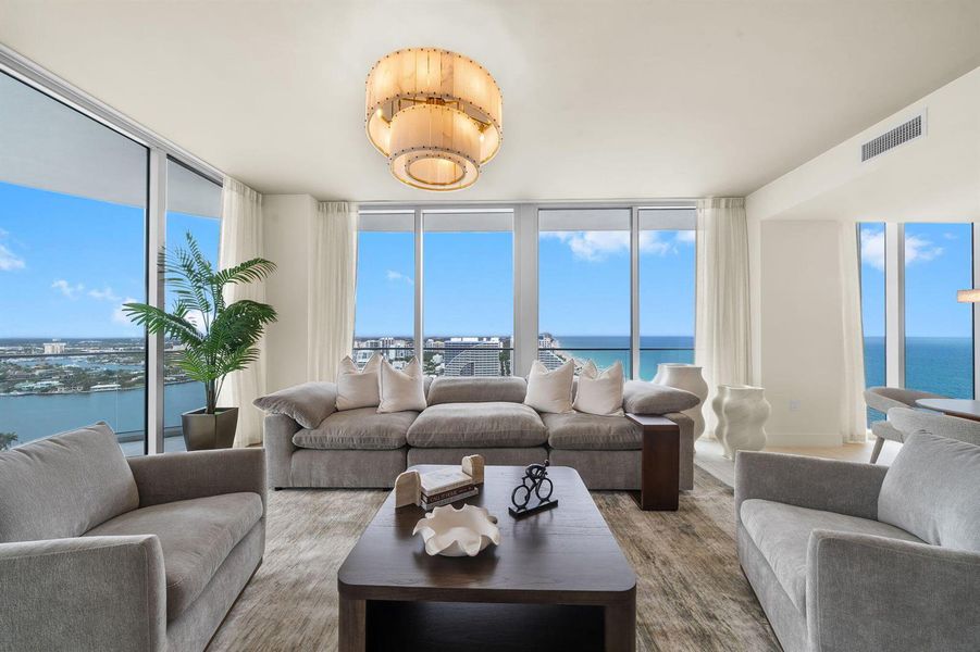 TURNKEY RESIDENCE