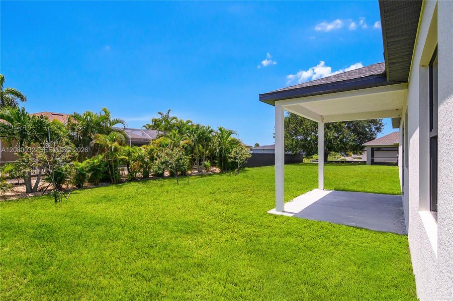 Exterior details and patio area of a home in , Cape Coral (Image 3).