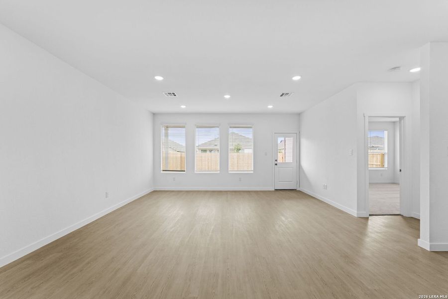 Spacious, unfurnished interior of a new home in Legacy Point, Von Ormy (Image 22).