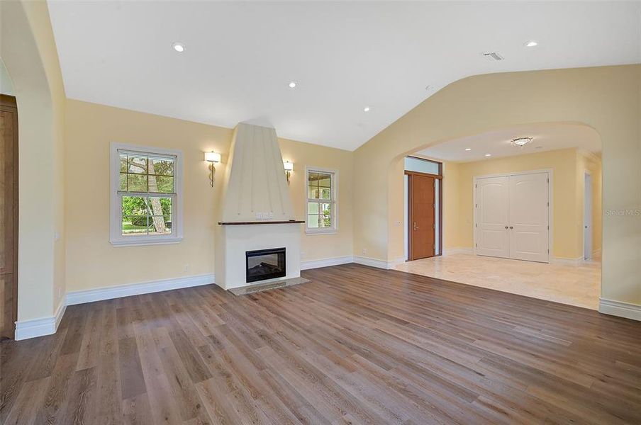 Spacious, unfurnished interior of a new home in , Osprey (Image 32).