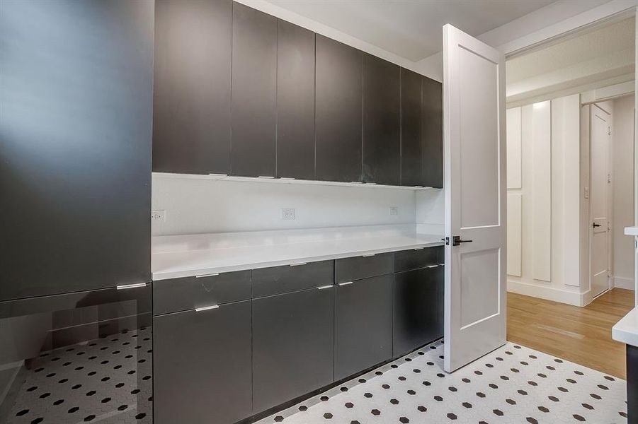 Furnished interior view inside a new home in , Fort Worth (Image 6). Furnished interior view inside a new home in , Fort Worth (Image 6).