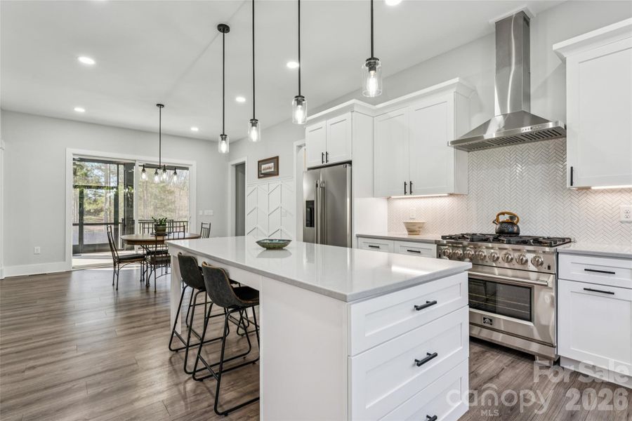 Chef's Kitchen Chef's Kitchen