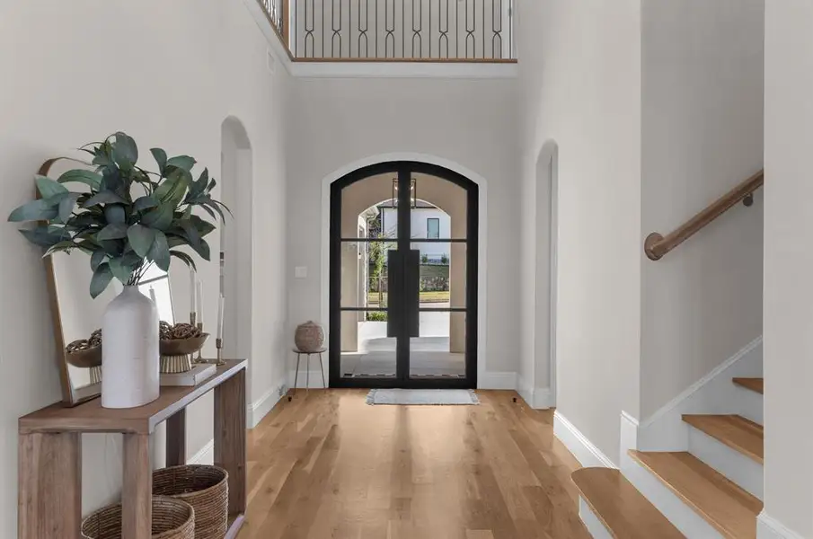 View towards the entry way. View towards the entry way.