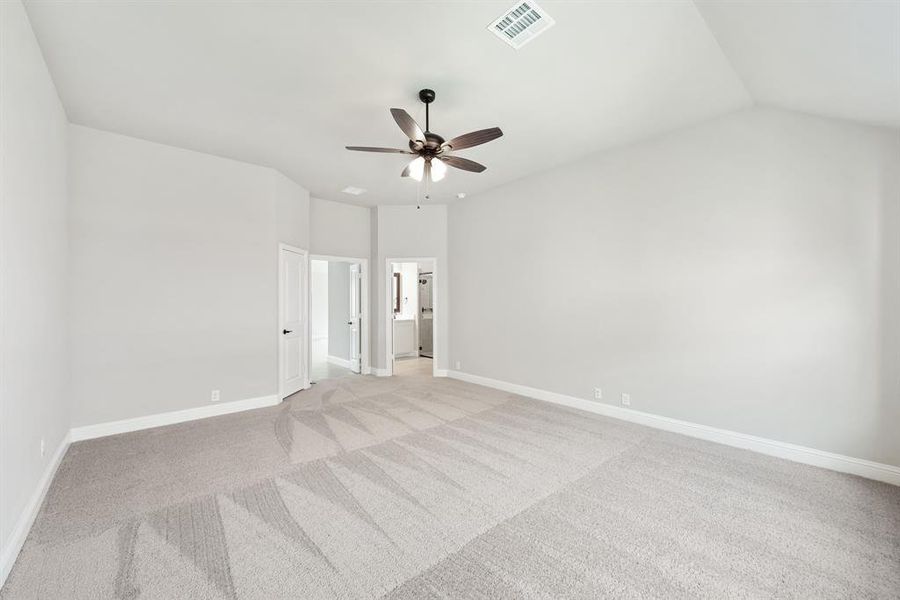 Spacious, unfurnished interior of a new home in Hampton Park, Glenn Heights (Image 35). Spacious, unfurnished interior of a new home in Hampton Park, Glenn Heights (Image 35).