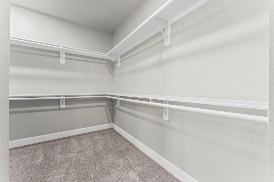 Spacious, unfurnished interior of a new home in , Houston (Image 18).