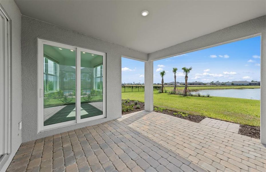 Exterior details and patio area of a home in Reagan Landing, Bradenton (Image 3). Exterior details and patio area of a home in Reagan Landing, Bradenton (Image 3).
