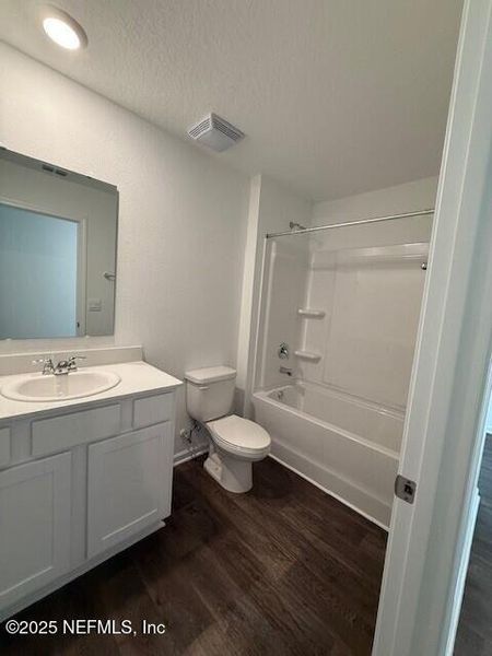 Furnished interior view inside a new home in Grand Reserve, Bunnell (Image 17).