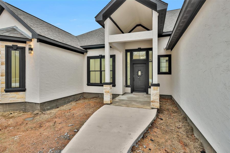 This is what the entry currently looks like without the grass. I don't want you to be shocked when you get there. LOL You will even better appreciate its raw beauty when you are visiting. This is what the entry currently looks like without the grass. I don't want you to be shocked when you get there. LOL You will even better appreciate its raw beauty when you are visiting.