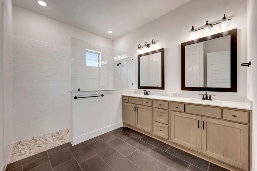 Owner's Bath Owner's Bath