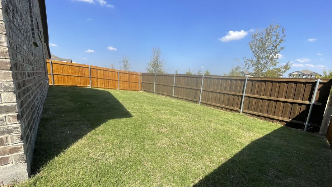 Representative exterior details of a home built from the Sapphire by D.R. Horton in Elevon, Lavon (Image 3).