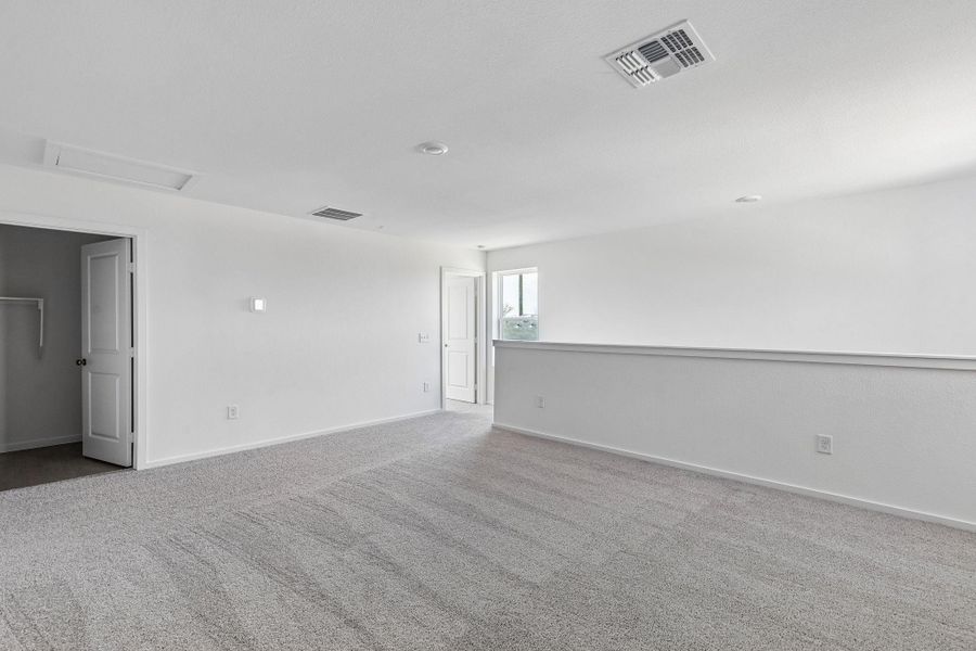 Spacious, unfurnished interior of a new home in Windcress, Cove (Image 8). Spacious, unfurnished interior of a new home in Windcress, Cove (Image 8).