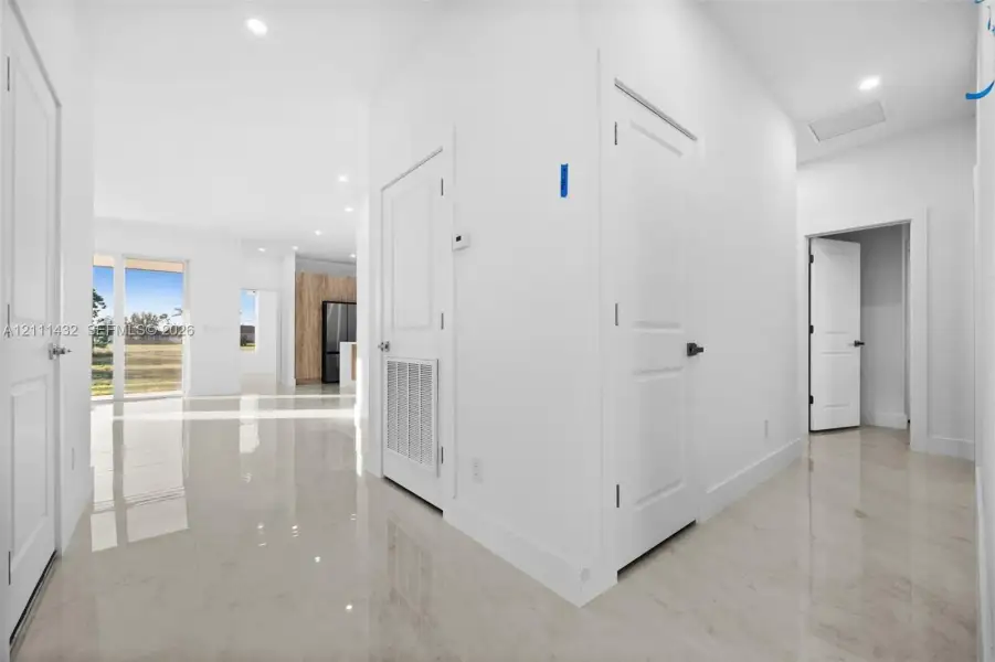 Spacious, unfurnished interior of a new home in , Cape Coral (Image 19). Spacious, unfurnished interior of a new home in , Cape Coral (Image 19).