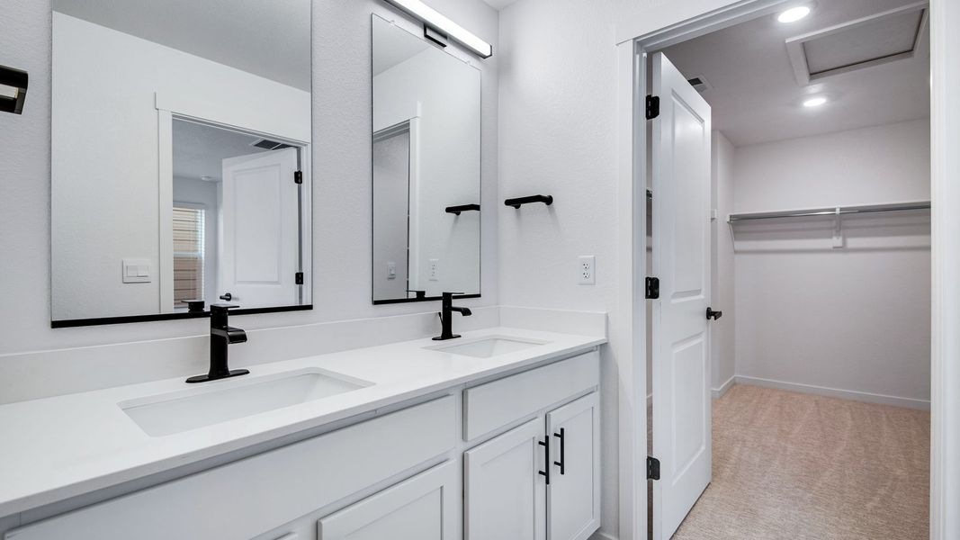Furnished interior view inside a new home in Arcadia, Denver (Image 11).