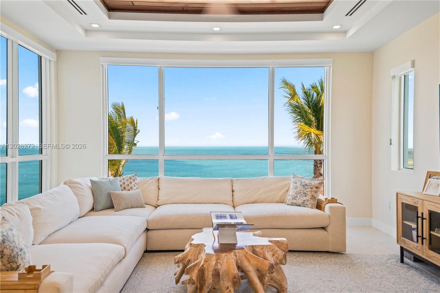 Furnished interior view inside a new home in , Marathon (Image 12).