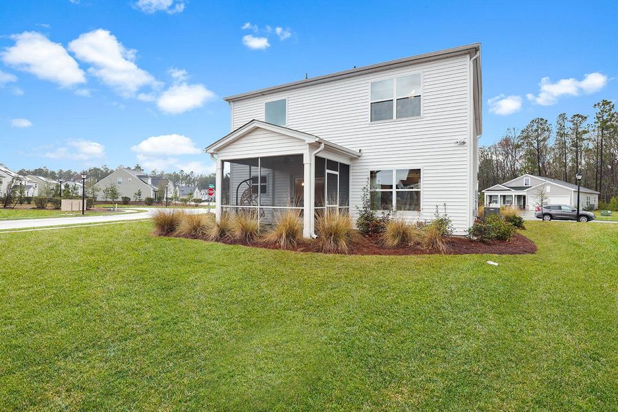 Exterior details and patio area of a home in , Summerville (Image 3).