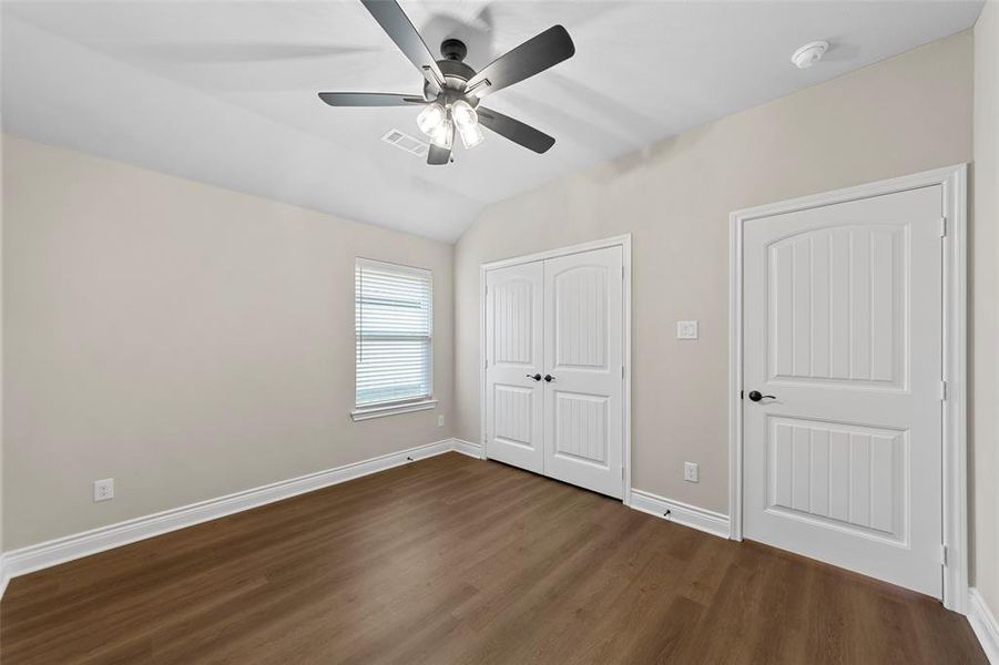 Spacious, unfurnished interior of a new home in , Greenville (Image 13).