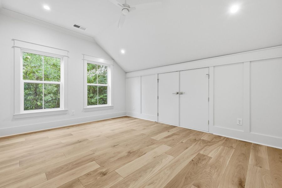 Spacious, unfurnished interior of a new home in , Mount Pleasant (Image 57).