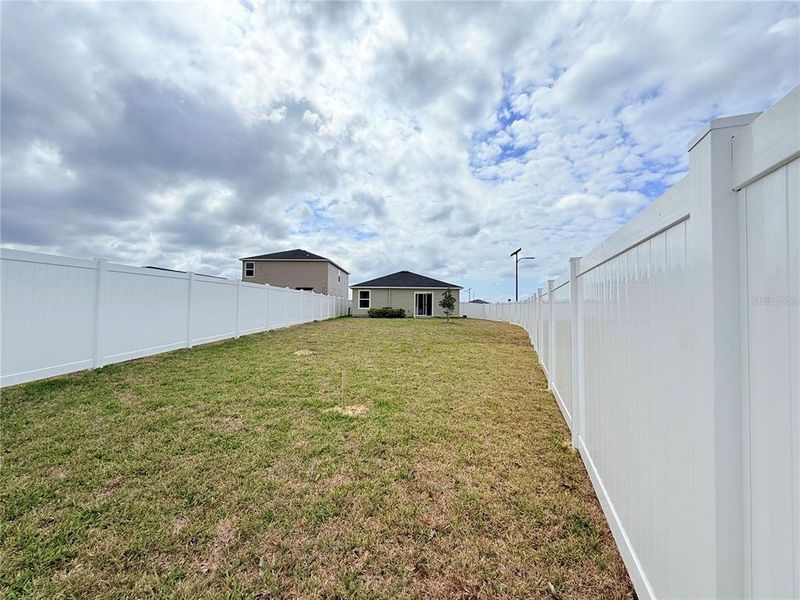Exterior details and patio area of a home in , Ocala (Image 20).