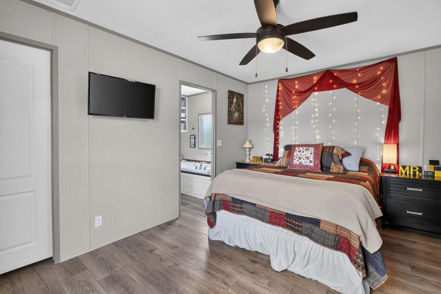 Furnished interior view inside a new home in , Copperas Cove (Image 6). Furnished interior view inside a new home in , Copperas Cove (Image 6).
