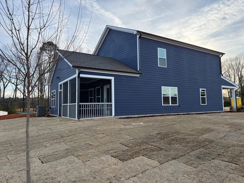 Exterior -Tones and clean lines feel quietly inviting. Exterior -Tones and clean lines feel quietly inviting.