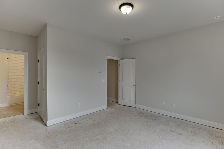 Image 38 of a home in .