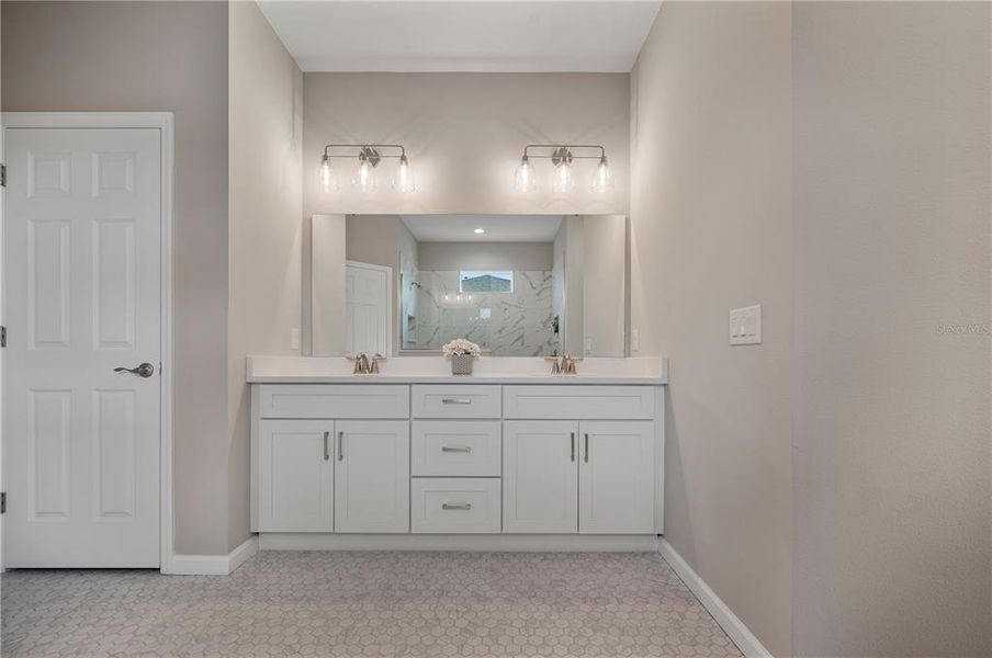 Furnished interior view inside a new home in , Mulberry (Image 13).