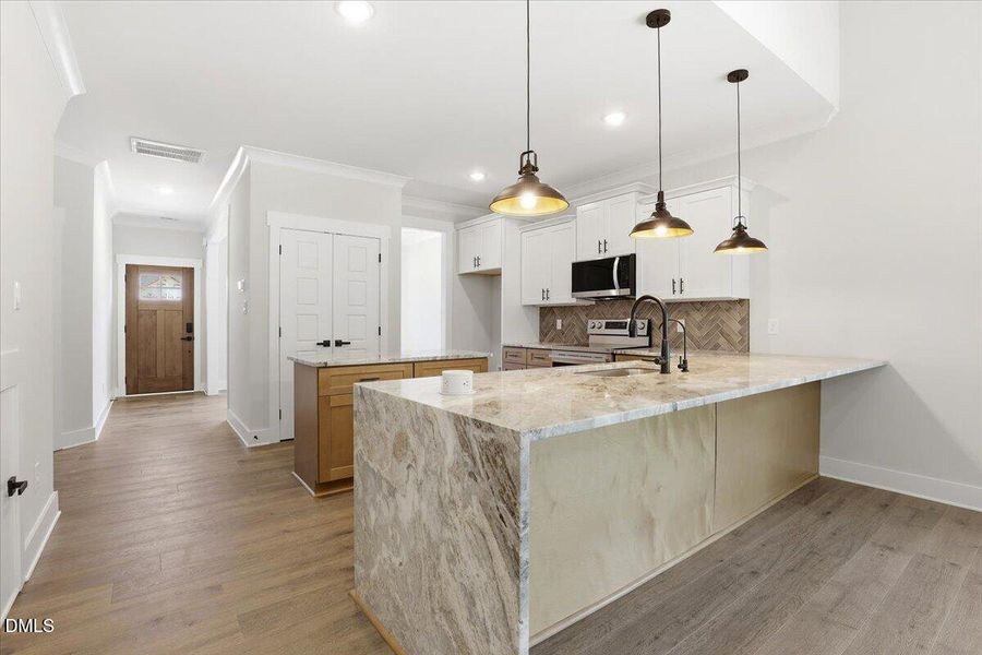 20-36 Birchtop Cir-20