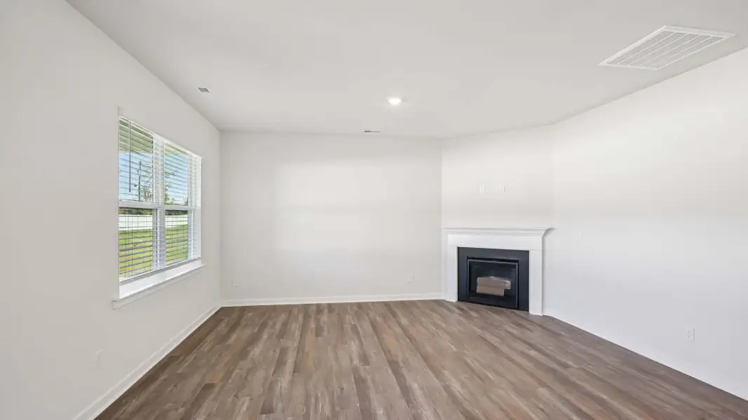 Representative unfurnished interior of a home built from the Aria by D.R. Horton in Sweetwater Village, Rockwell (Image 10).