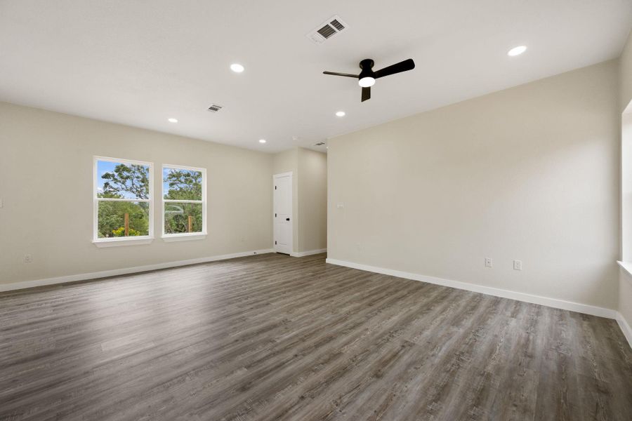 Spacious, unfurnished interior of a new home in , Kingsland (Image 23). Spacious, unfurnished interior of a new home in , Kingsland (Image 23).