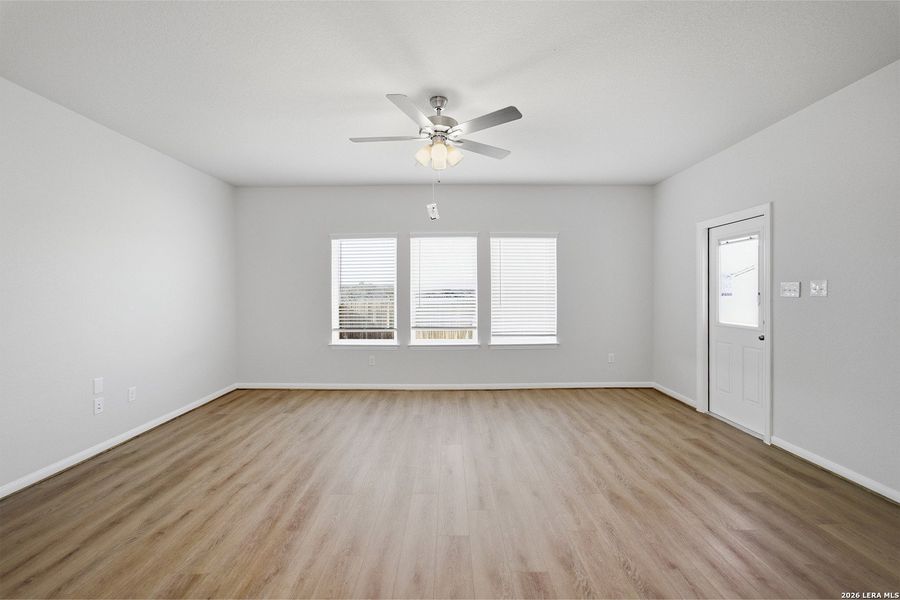 Spacious, unfurnished interior of a new home in Cloud Country, New Braunfels (Image 29). Spacious, unfurnished interior of a new home in Cloud Country, New Braunfels (Image 29).