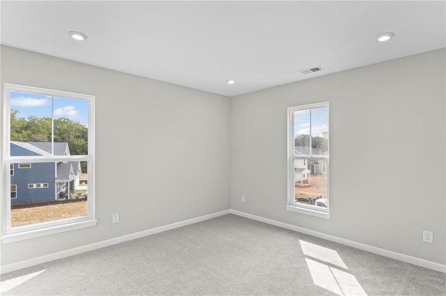Spacious, unfurnished interior of a new home in Pickens Bluff, Hiram (Image 27). Spacious, unfurnished interior of a new home in Pickens Bluff, Hiram (Image 27).