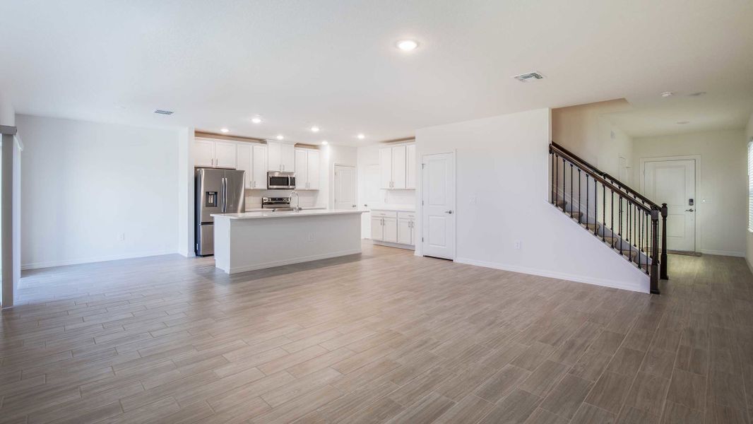 Representative unfurnished interior of a home built from the Glendale by Maronda Homes in Lake Deer Estates, Haines City (Image 10). Representative unfurnished interior of a home built from the Glendale by Maronda Homes in Lake Deer Estates, Haines City (Image 10).