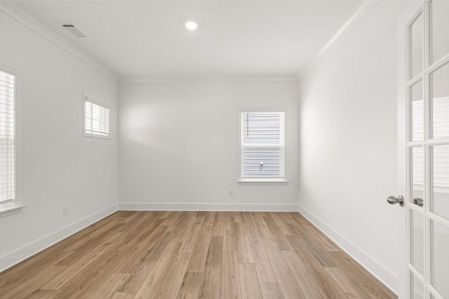 Spacious, unfurnished interior of a new home in The Court at Gainesville Township, Gainesville (Image 15).